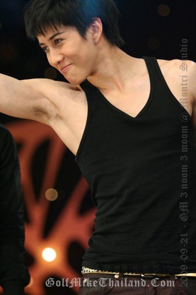 เมื่อเขาเหล่านี้โชว์ขน...
