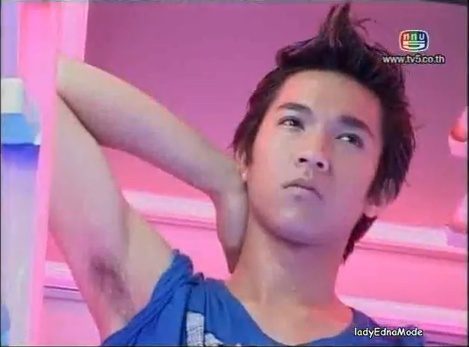 เมื่อเขาเหล่านี้โชว์ขน...