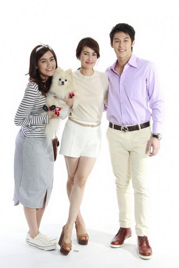 รวมภาพน่ารักๆของ หมาก ปริญ - คิม คิมเบอร์รี่ คู่จิ้นสุดฟิน