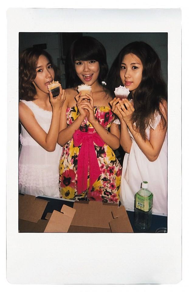 คิดถึง SNSD