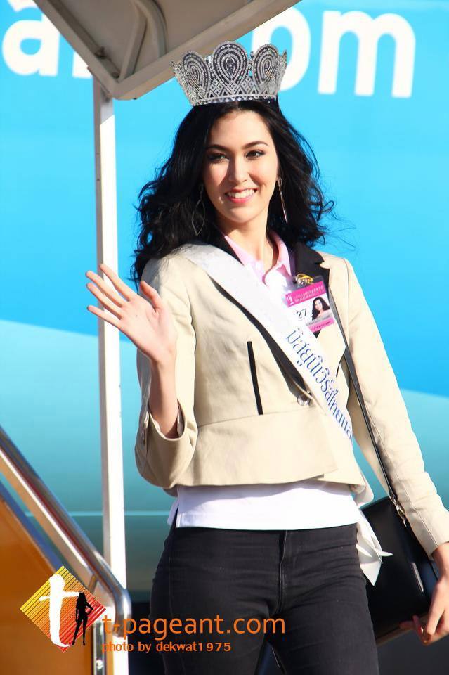 MUT 2014 ชุดในวันเดินทางไปประกวด