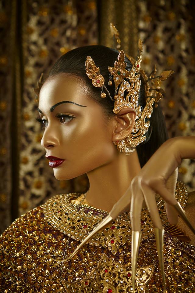 ชุดประจำชาติไทย 2014 สวยสะพรึงโลกตะลึง