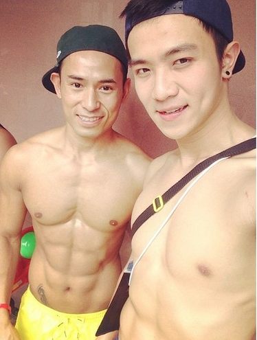 หนุ่มหล่อน่ารัก.. สไตล์ป้าๆๆ