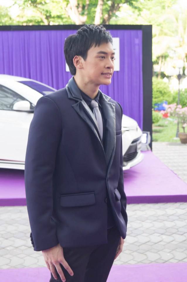 งานไนน์เอนเตอร์เทนส์ อวอร์ด 2014