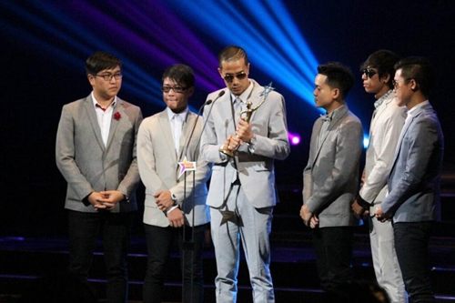 งานไนน์เอนเตอร์เทนส์ อวอร์ด 2014