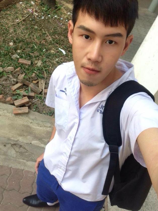 เด็กๆๆ กางเกงน้ำเงินของอีป้า