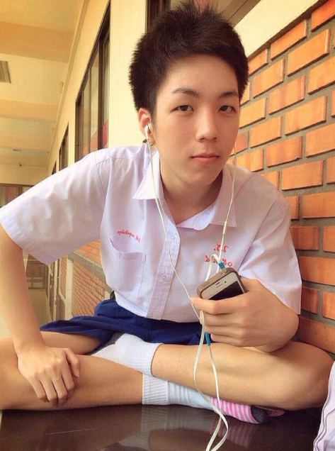 เด็กๆๆ กางเกงน้ำเงินของอีป้า