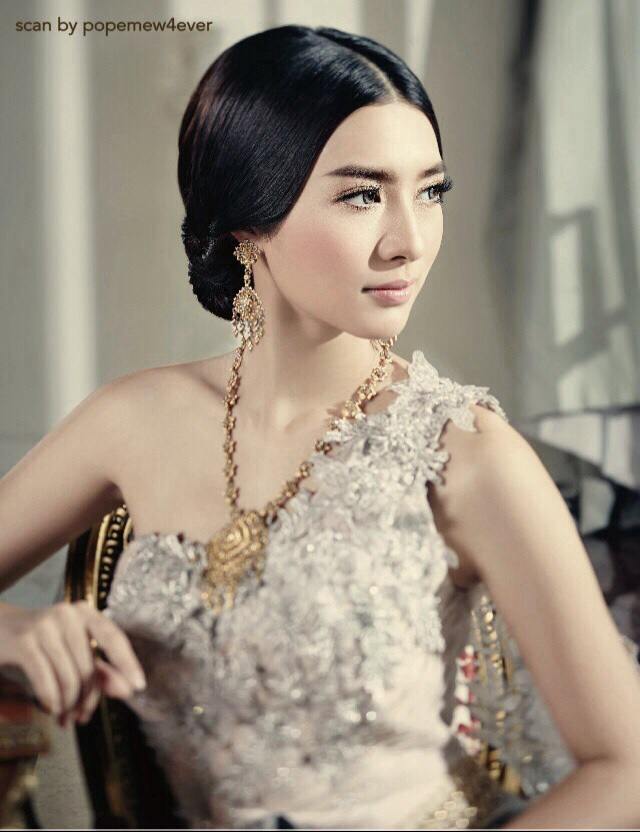 มิว นิษฐา @ WE Magazine no.122 June 2014