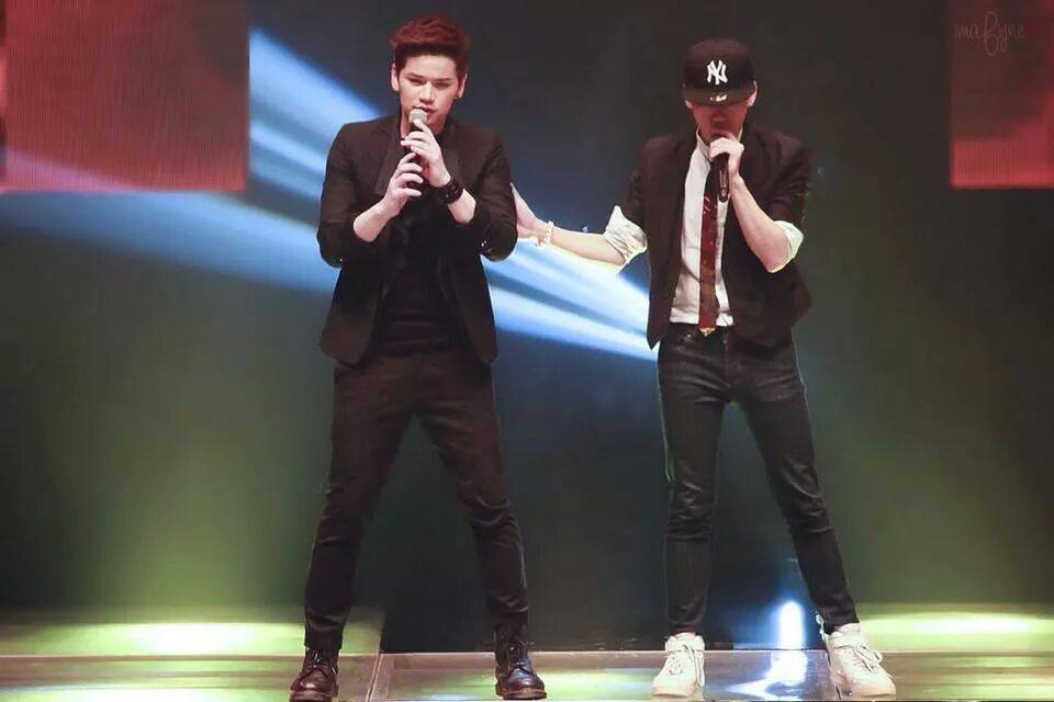 พรมแดงเต๋าคชา