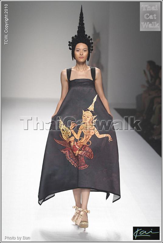 ชฎาไทยเริ่ดเริ่ด บนเวที ELLE Fashion Week