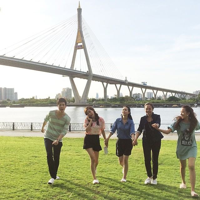 ภาพเบื้องหลังกองละคร "คุณผีที่รัก"