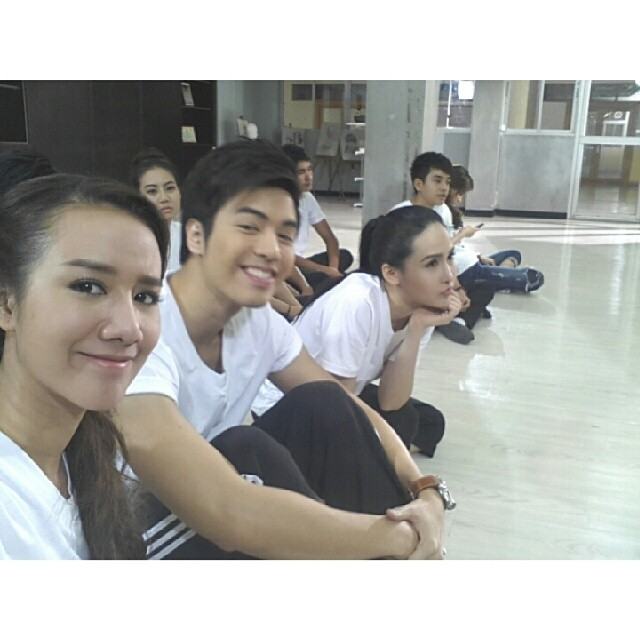 ภาพเบื้องหลังกองละคร "คุณผีที่รัก"