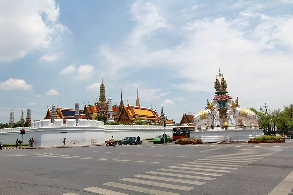 วัดพระแก้ว (Wat Phra kaeo) สวยงามยิ่งใหญ่อลังการงานสร้าง