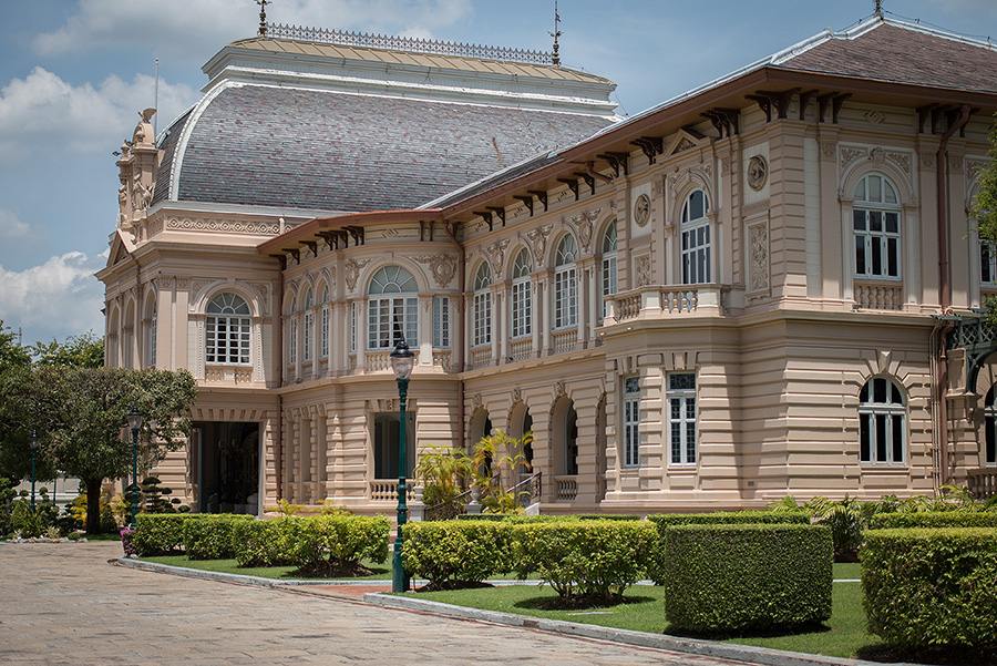 วัดพระแก้ว (Wat Phra kaeo) สวยงามยิ่งใหญ่อลังการงานสร้าง