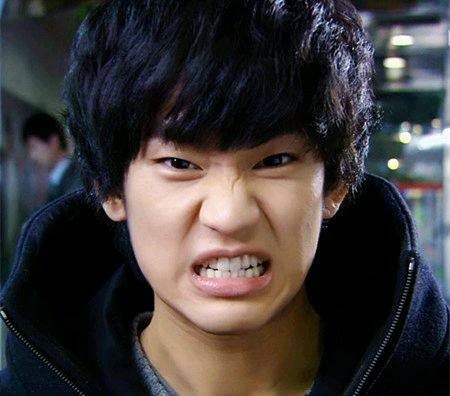 KIM SOOHYUN