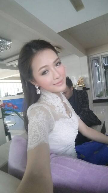 ลูกน้ำ Miss Lao 2011
