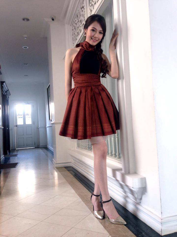 ลูกน้ำ Miss Lao 2011