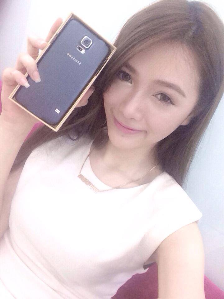 ลูกน้ำ Miss Lao 2011