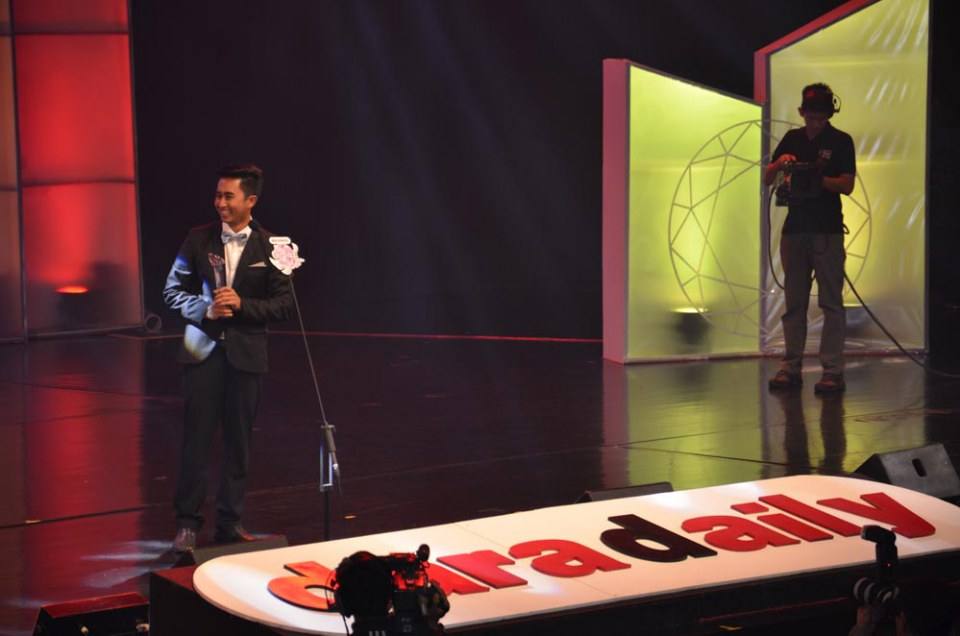 ดาราเดินพรมแดง งานประกาศผลรางวัล Great Award 2557 โดยหนังสือพิมพ์ ดาราเดลี่