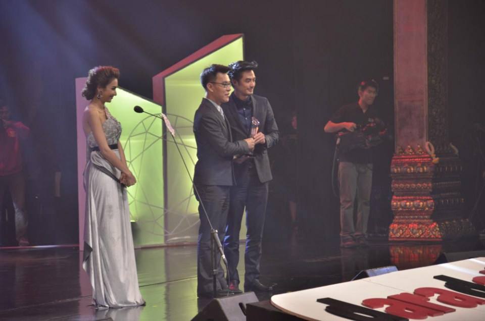ดาราเดินพรมแดง งานประกาศผลรางวัล Great Award 2557 โดยหนังสือพิมพ์ ดาราเดลี่