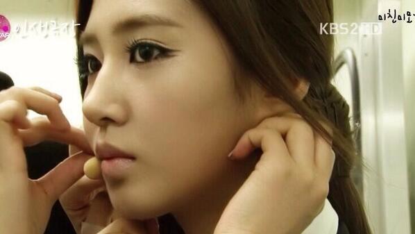 ว้ายๆๆ นักร้องจากเกิร์ลกรุ๊ปชื่อดังเป็นเลส!!????