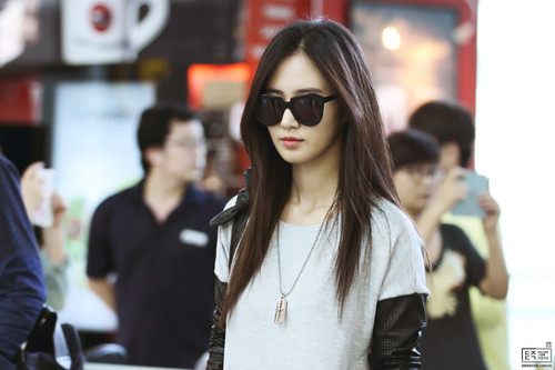 ว้ายๆๆ นักร้องจากเกิร์ลกรุ๊ปชื่อดังเป็นเลส!!????