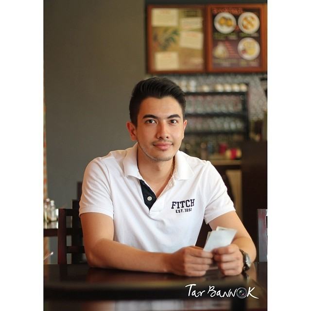 ผู้บ่าวลาว