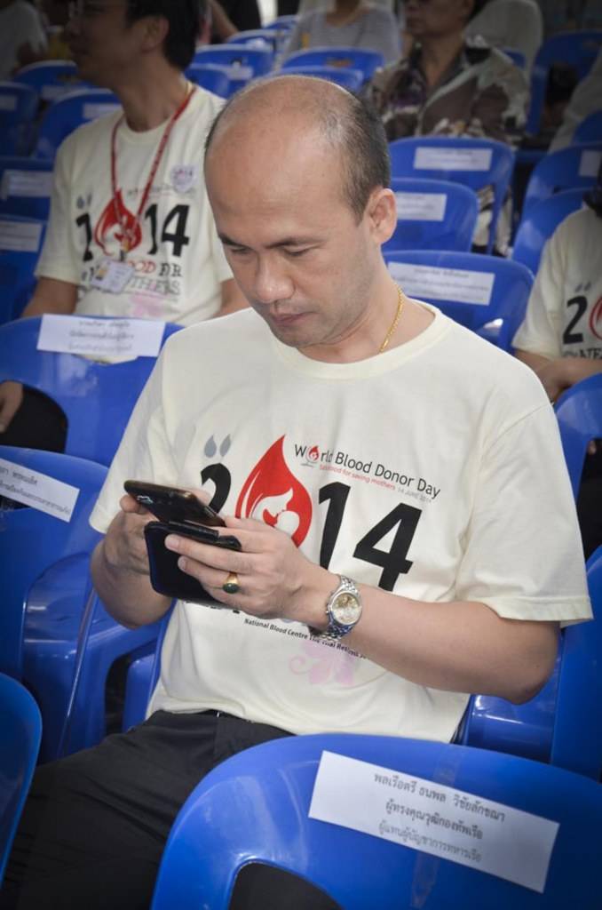 เหล่าศิลปินและดาราร่วมงานวันบริจาคโลหิตโลก