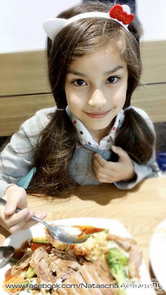 น้องนาทัชชา ใครเห็นเป็นต้องหลงรัก