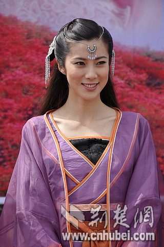 Ma Gu Xian Shou 《麻姑献寿》 2013 part1