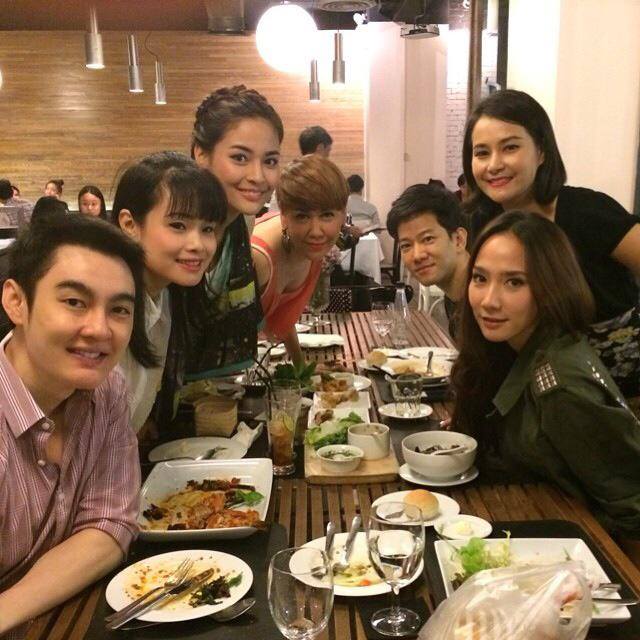 อั้ม พัชราภา ร้านตำเเหล The Walk นวมินทร์