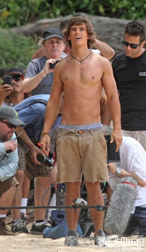 Brenton Thwaites เจ้าชายPhilip จากหนัง Maleficent