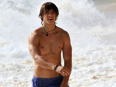 Brenton Thwaites เจ้าชายPhilip จากหนัง Maleficent