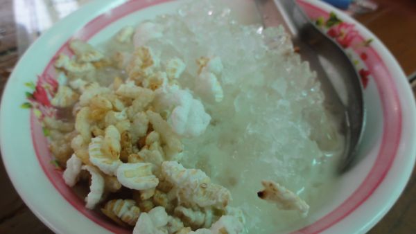 ข้าวตอกน้ำกะทิ