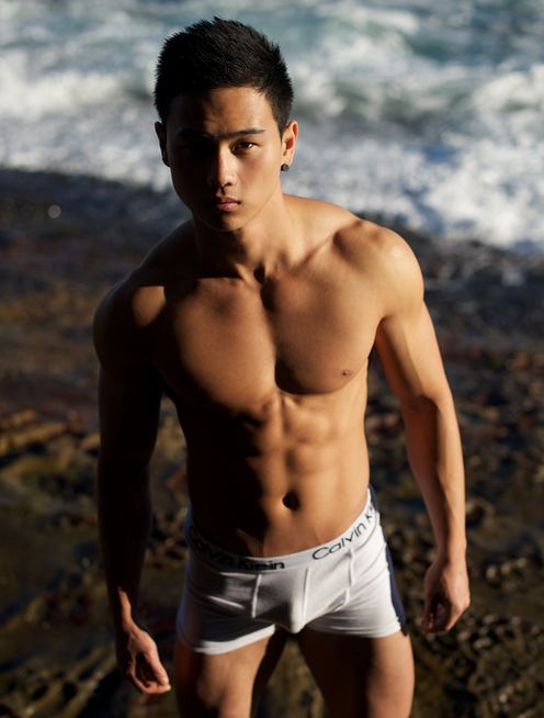 หนุ่มอินโดสุดเอ๊กซ์ Hendri Rachman