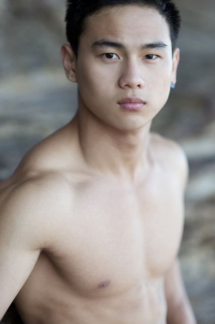 หนุ่มอินโดสุดเอ๊กซ์ Hendri Rachman