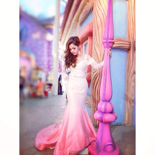 May Laong เมย์ ละออง ดารา สาวลาวน่ารัก