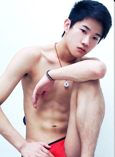 เอะอะๆก็โป๊ เอะอะๆก็โป๊