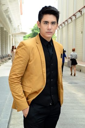 มาดูนักเเสดงละครหัวใจเถื่อน พุธนี้เเซ่บเเน่!! ช่อง 7