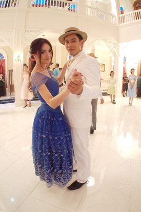 มาดูนักเเสดงละครหัวใจเถื่อน พุธนี้เเซ่บเเน่!! ช่อง 7