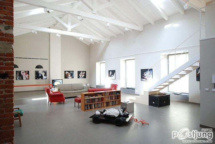 Open Art House by Leonardo Porcelli
