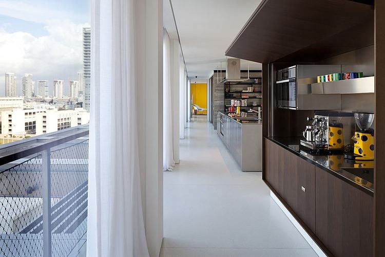Antokolsky Penthouse by Pitsou Kedem Architects