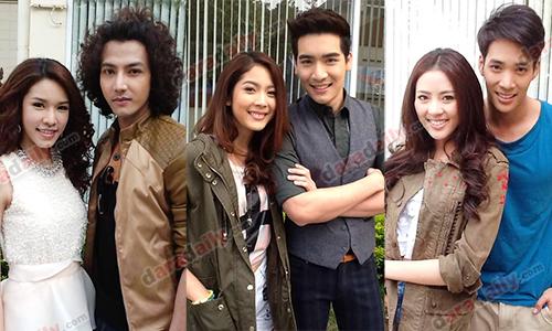 สามหัวใจเสริมใยเหล็ก