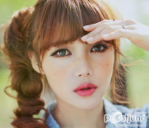 แฟชั่นสุภาพสตรี 33