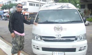 10. toyota commuter โจอี้บอย