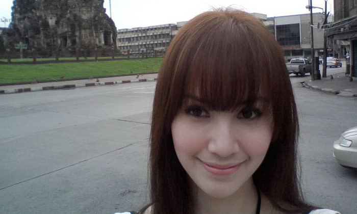 อันดับที่ 7 ได้แก่น้องไก่โต้ง รัชระวีมิสทิฟฟานี่ประจำปี 2006 ผู้ติดตามเธอถึง 14,002คน