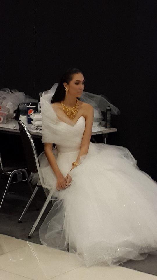 แอลลี่ พิมบงกช จันทร์แก้ว Miss Universe thailand 2014 สวยสะพรืงมากกก!!!!!