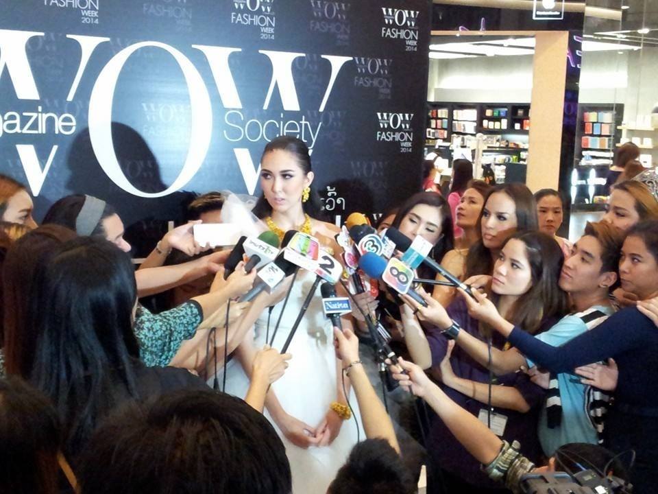 แอลลี่ พิมบงกช จันทร์แก้ว Miss Universe thailand 2014 สวยสะพรืงมากกก!!!!!