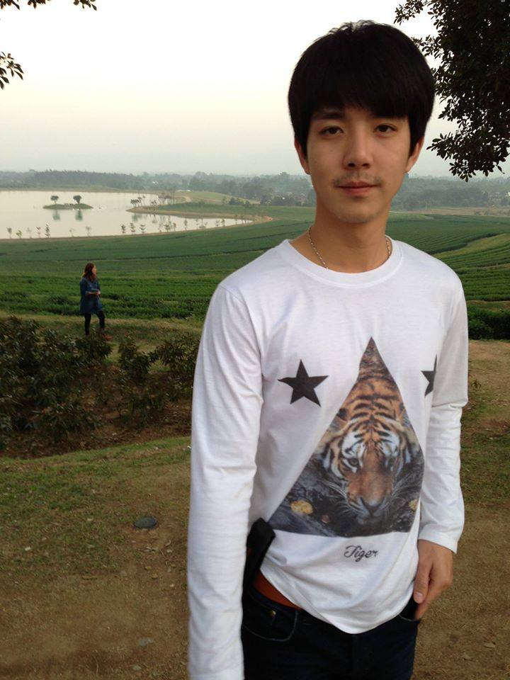 มีแฟนแล้วบ่นี่ ว่าชิไปสู่ขอบ่ทันเสียแล้ว คริๆ [ Joe Lims จ๊าโฟ ]