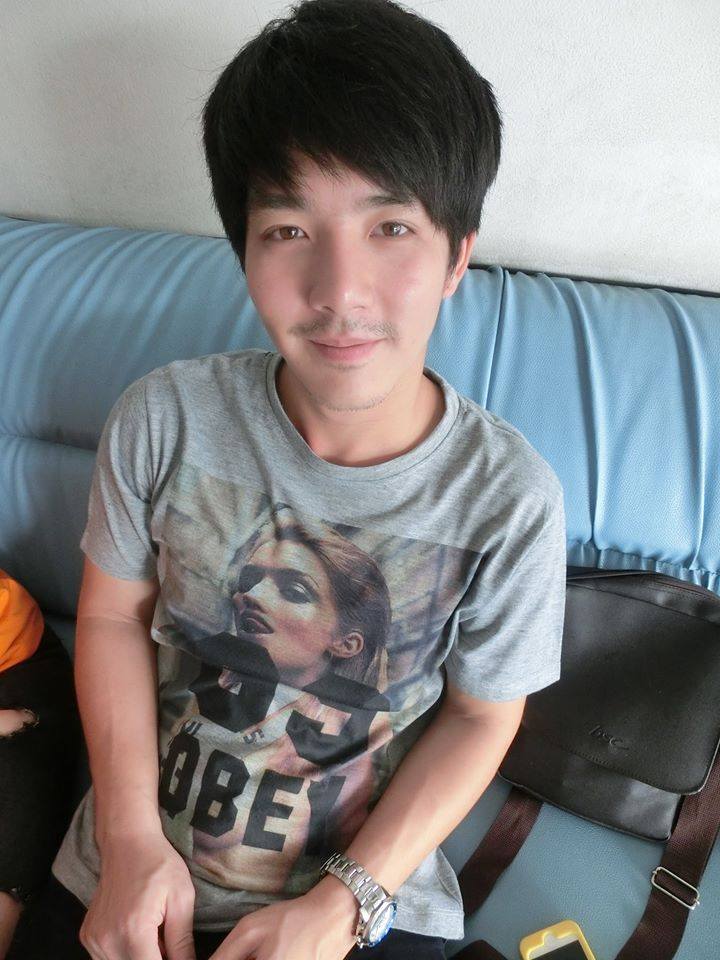 มีแฟนแล้วบ่นี่ ว่าชิไปสู่ขอบ่ทันเสียแล้ว คริๆ [ Joe Lims จ๊าโฟ ]